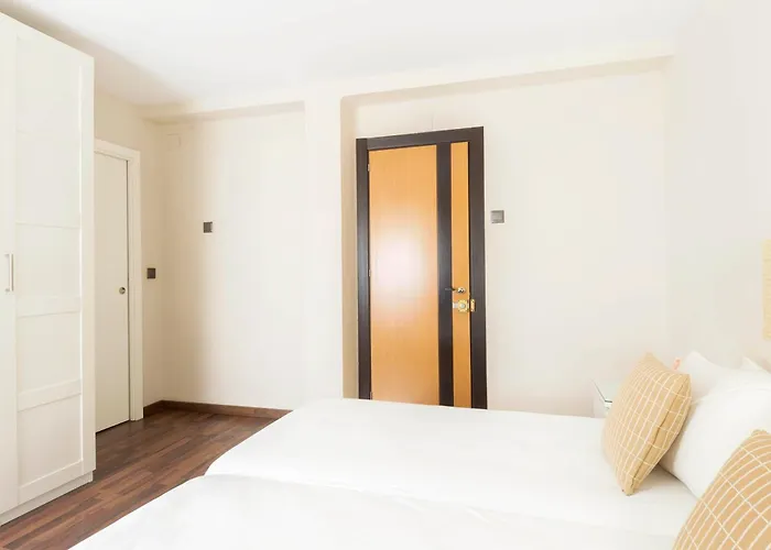 Carmen Center Suitemalaga